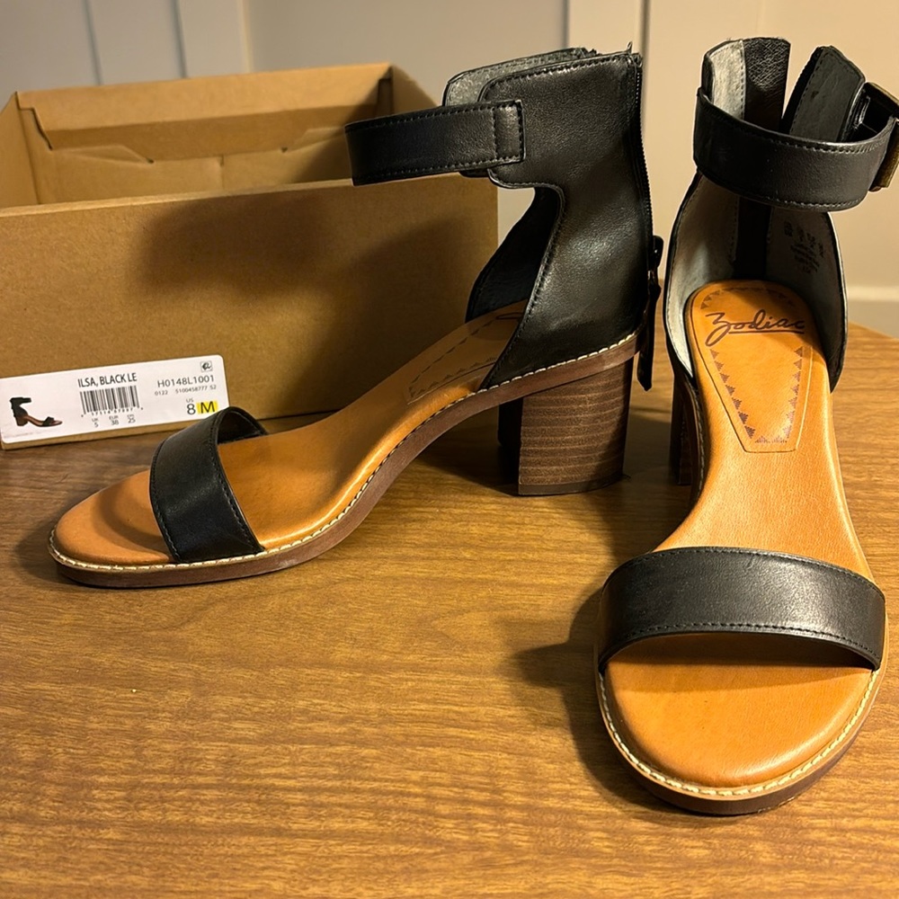 COPY - Size 8 (eur 38), black Zodiac Ilsa strappy sandals with block heel.